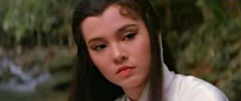杨钧钧年轻旧照   她曾经是古龙最爱的一位古装美女