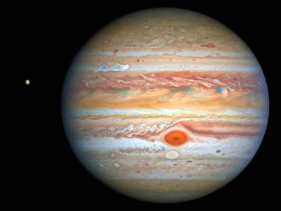 哈勃太空望远镜拍摄的木星图像显示大红斑在内的众多风暴