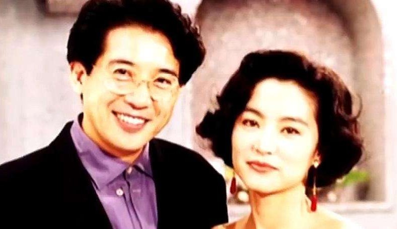 演员秦汉的前妻照片流出 秦汉最后没有娶了林青霞