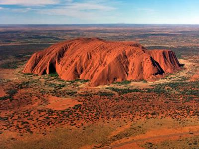 应当地原住民阿南古人要求 澳大利亚政府请求谷歌公司删除乌鲁鲁圣岩照片