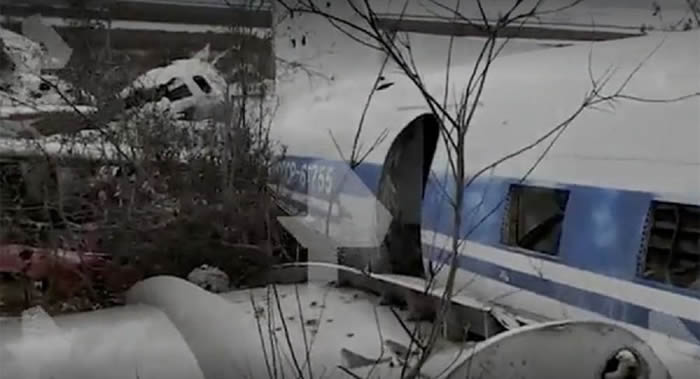 俄罗斯萨哈共和国切尔斯科耶村发现赫鲁晓夫的伊尔-14P飞机