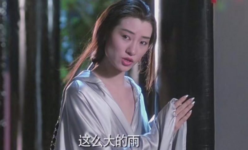 王小凤三级片有哪些 多次出演鬼片的她被称作鬼后