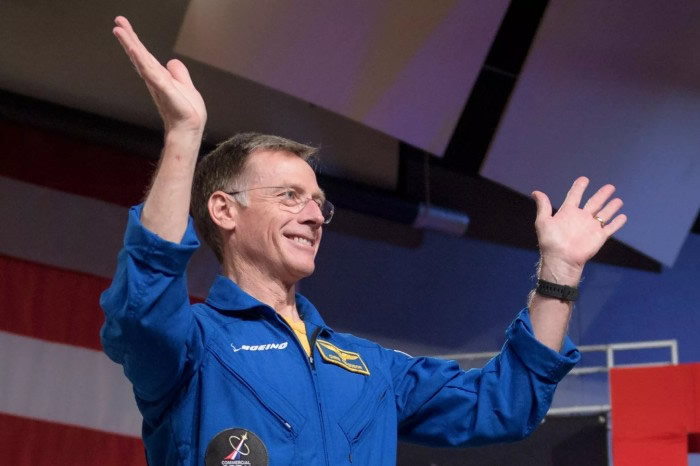 宇航员Chris Ferguson因家庭原因将从首次载人CST-100 Starliner太空任务中退出