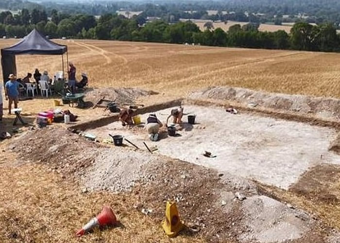 英国英格兰伯克郡马洛山区发现1500年前盎格鲁撒克逊战士遗骸