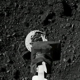 NASA探测器奥西里斯-REx号（OSIRIS-REx）成功降落小行星贝努（Bennu）采尘土样本