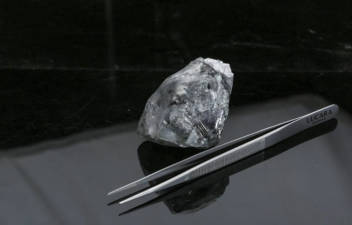 博茨瓦纳矿山中发现世界上最大的钻石原石