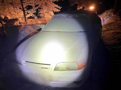 俄罗斯雅库特地区零下50度严寒天气下 一名年轻人冻死在汽车内