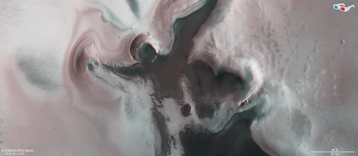 欧空局火星快车号在火星南极附近发现“天使的身影”