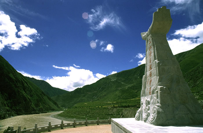 考古手记：走进三江源 追寻早期人类在青藏高原活动的踪迹