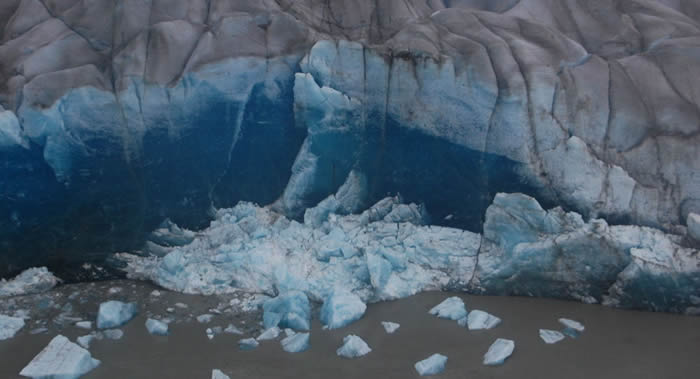 南极冰山融化可能使地球陷入新的冰河时期
