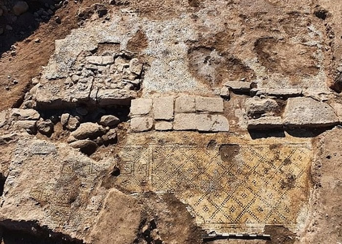 以色列北部村庄发现1500年前早期伊斯兰时期教堂 混合基督教与回教文化