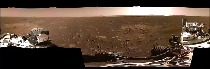 毅力号探测车在2月20日所拍摄的火星地表360度全景影像。 PHOTO BY NASA/JPL-CALTECH (MOSAIC OF SIX IMAGES)