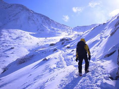 三名俄罗斯登山者在尼泊尔的安纳布尔纳峰山脉地区失踪