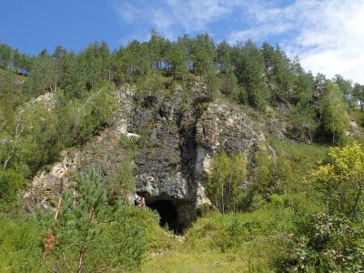 《自然》：丹尼索瓦人占据俄罗斯丹尼索瓦洞的时间可能比尼安德特人更早