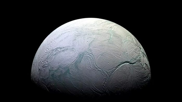 土卫二上飘出来的甲烷可能暗示这颗土星卫星的地下海洋中存在生命
