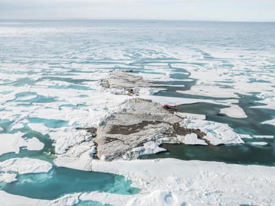 科学家意外在格陵兰北岸发现世界最北端人类从未踏足过的全新岛屿
