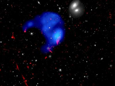天文学家在“星系无人区”发现比银河系更大的神秘孤立星云