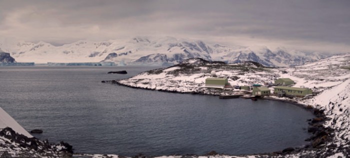 《Nature Geoscience》：南极洲阿德利兰的古代海洋冰核揭示现代气候变化
