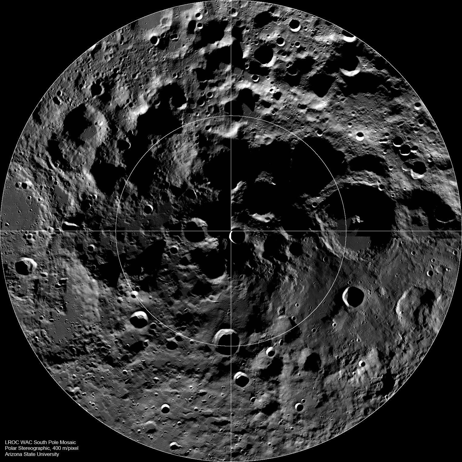 国际天文学联合会(IAU)以北极探险家马修·汉森的名字命名月球南极一个环形山