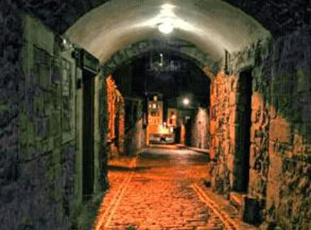 英国最恐怖小巷,玛丽·金小巷