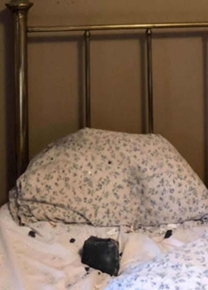 加拿大卑诗省妇女正在床上熟睡 一块陨石从天而降撞破屋顶险砸头