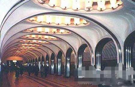 神秘的莫斯科地铁2号线,被列入世界十大禁地之一