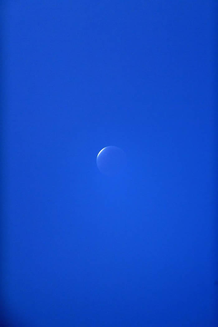 俄罗斯宇航员在国际空间站进行月偏食观测