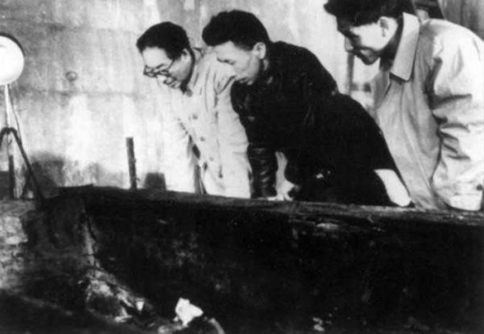 1956年考古学家打开万历皇帝的棺木后发现他的葬姿诡异