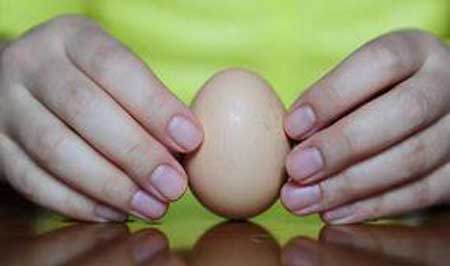 立鸡蛋去邪祟是真吗?竖鸡蛋叫魂是什么原理呢?