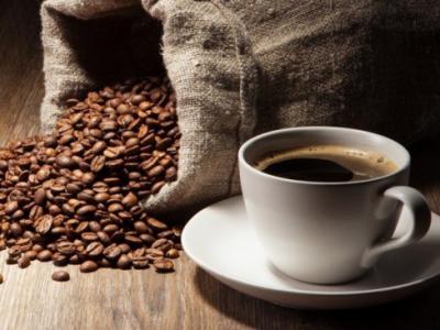 研究发现喝咖啡的短期健康后果既有潜在好处也有危害