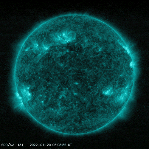 2022年1月20日太阳爆发M5.5级中级耀斑