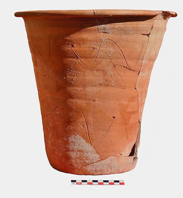 西西里出图的公元 5 世纪陶器（来自：University of Cambridge）