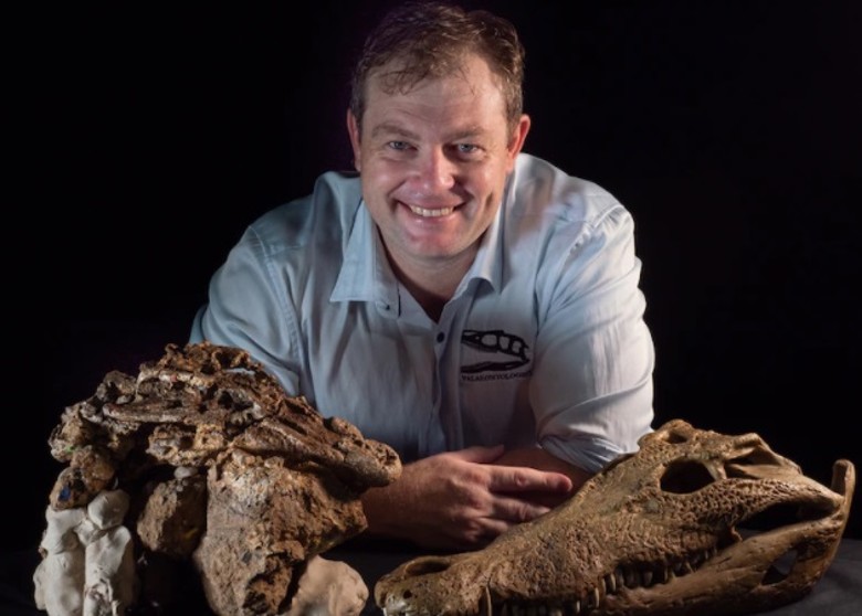 首次发现澳洲史前巨鳄捕食恐龙的证据