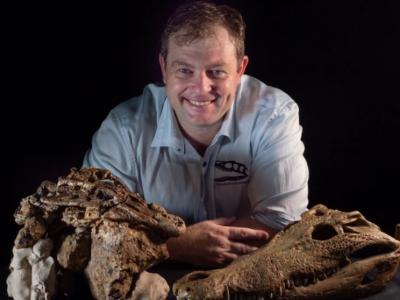 首次发现澳洲史前巨鳄捕食恐龙的证据