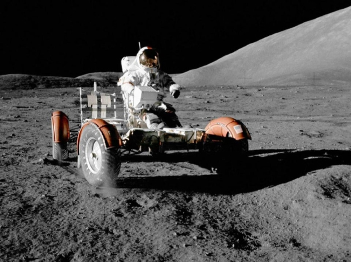 四大科学证据证明人类曾经真的登上过月球