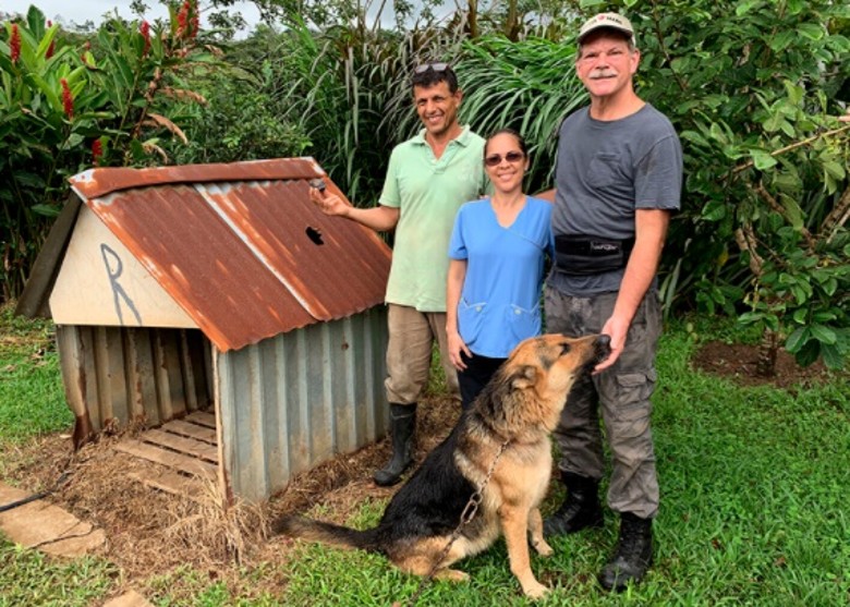 哥斯达黎加一间狗屋遭陨石击中 拍卖估价达30万美元