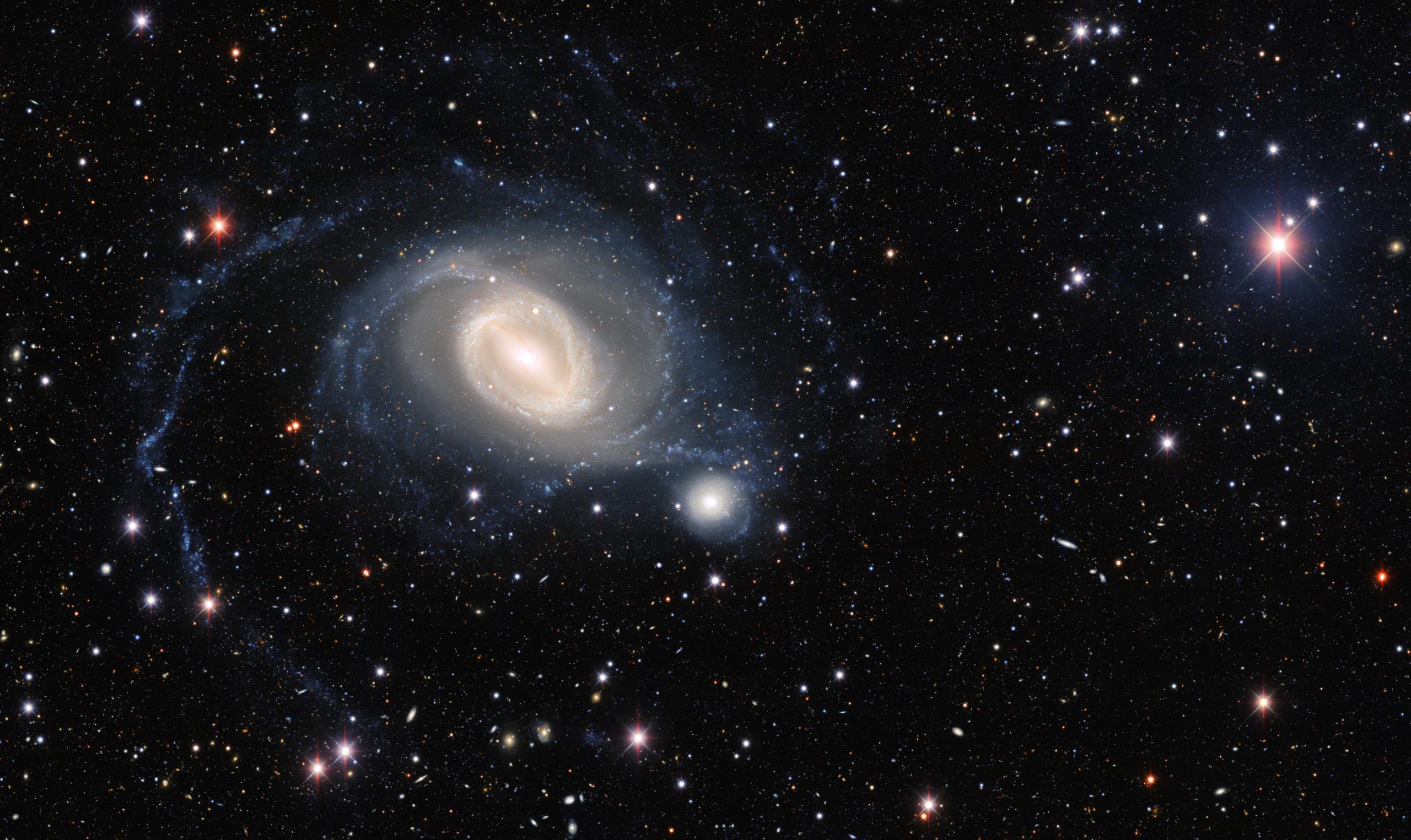 相互作用的星系NGC 1512和NGC 1510