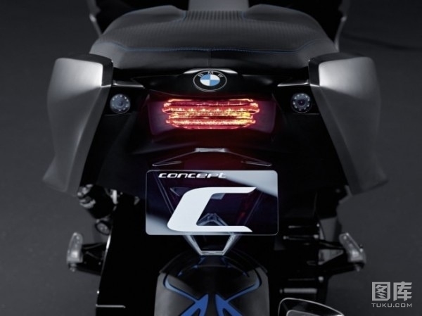 BMW观念速克达Concept C重机车(8)