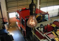 美国消防站现长明灯泡 自1901年起点亮113年破世界纪录