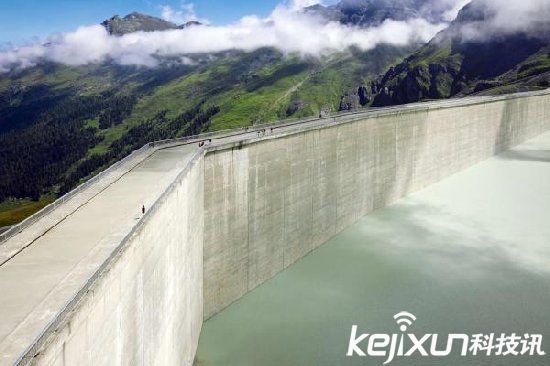 中国三峡大坝入选世界十大最美水坝